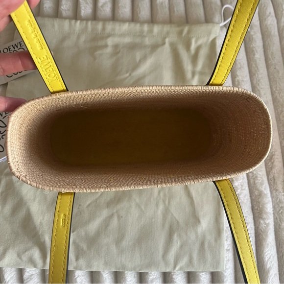 Loewe Paulas Ibiza Anagram Logo Mini Raffia Basket Shoulder Bag in Yellow - Picture 5 of 12